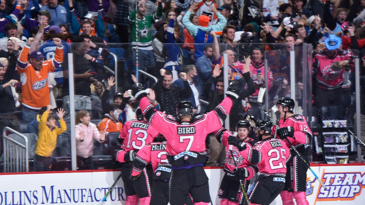 Orlando Solar Bears vs. Kalamazoo Wings at Amway Center