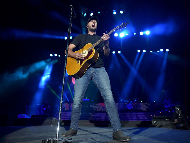 Luke Bryan: Country On Tour with Chayce Beckham, Ashley Cooke, Jon Langston, and DJ Rock at Amway Center